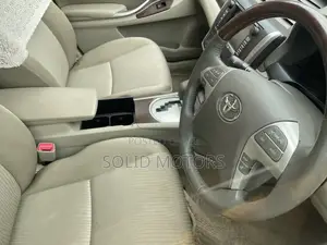 Toyota Premio 1.5 FWD 2013 Maroon