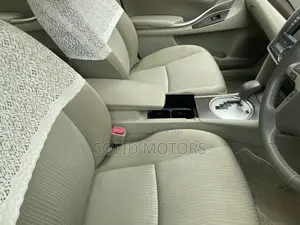 Toyota Premio 1.5 FWD 2013 Maroon
