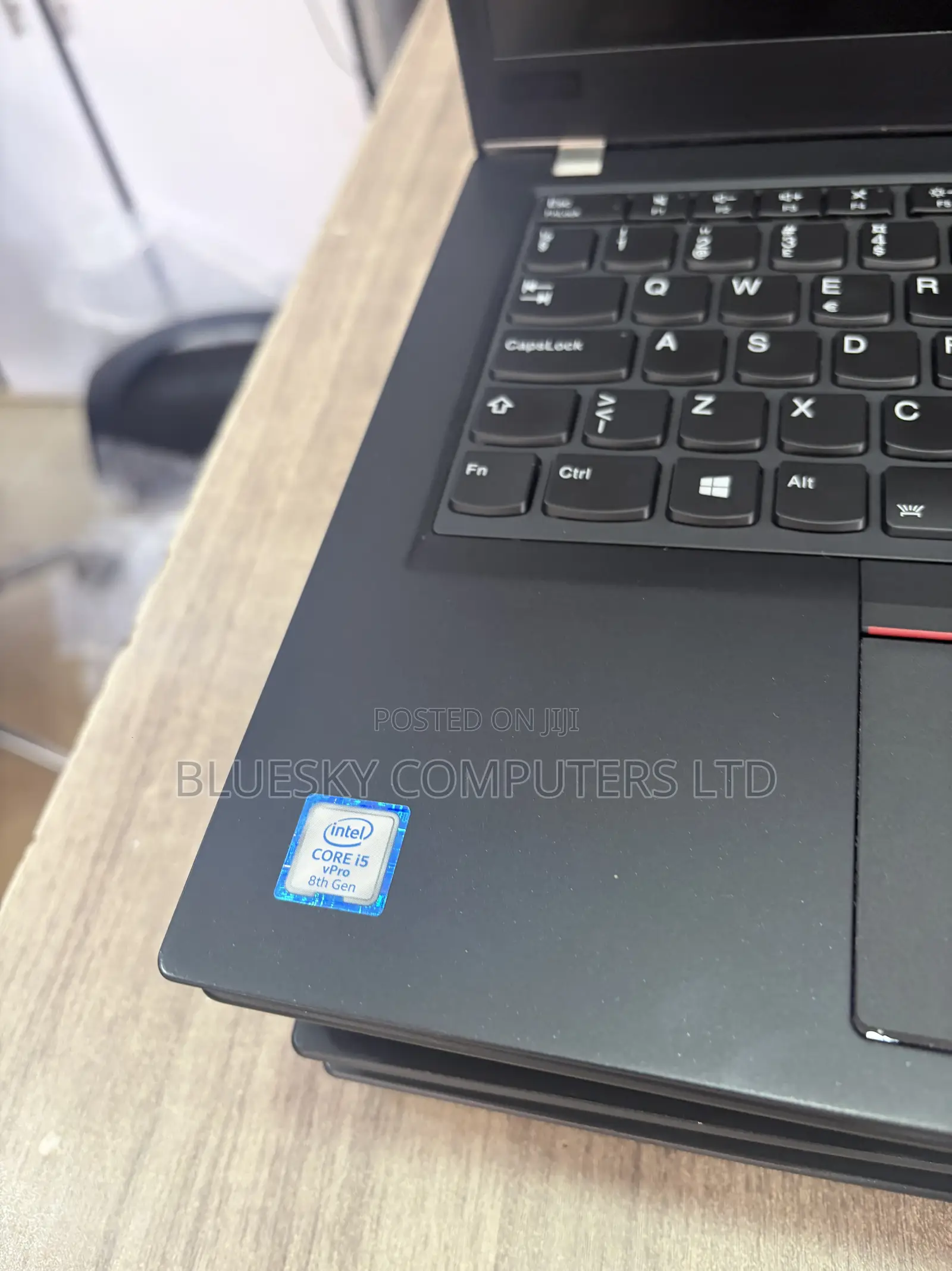 Laptop Lenovo ThinkPad T480s 8GB Intel Core i5 SSHD (Hybrid) 256GB