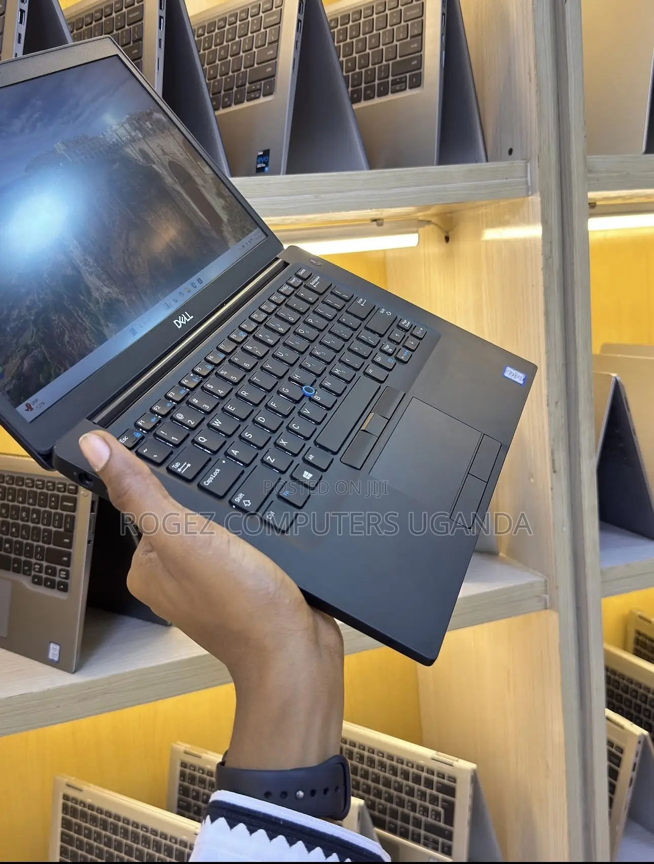 New Laptop Dell Latitude 7490 8GB Intel Core i5 SSD 256GB