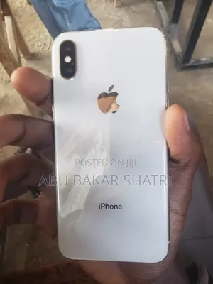 Apple iPhone X 64 GB White