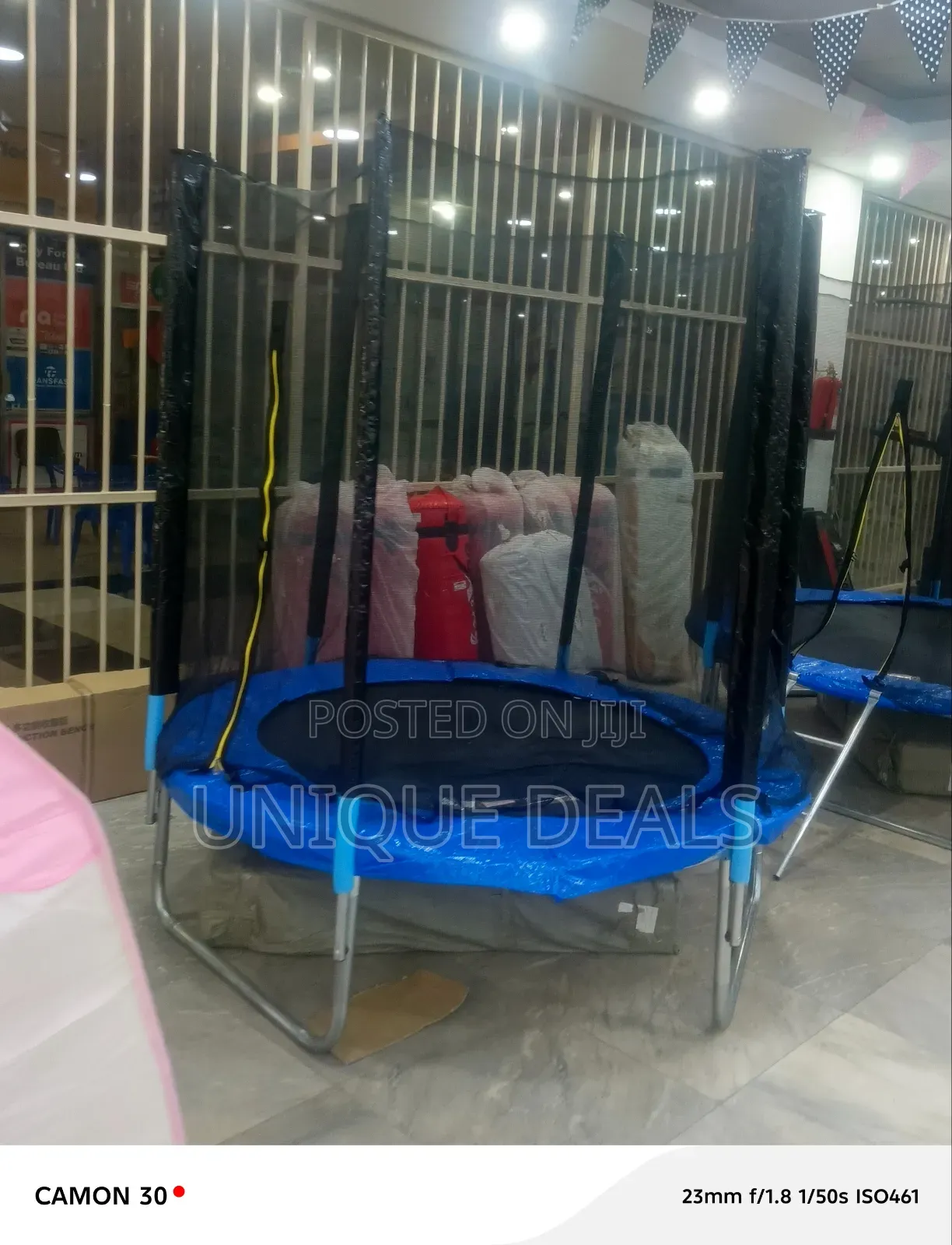 Kids Trampoline With Enclosure Net