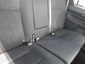 Toyota Hilux 2019 Black