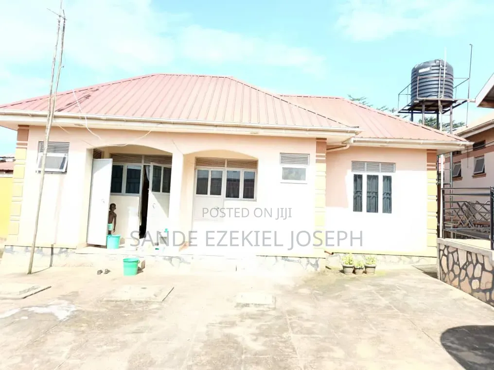 Furnished 4bdrm House in Ntenjeru / Mukono for sale