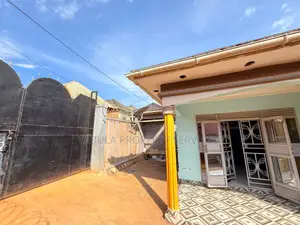 3bdrm House in Residential Property, Wakiso for sale