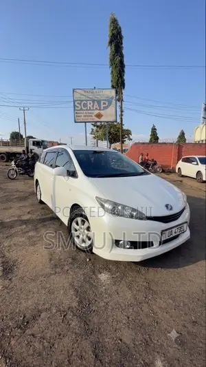Toyota Wish 2011 White