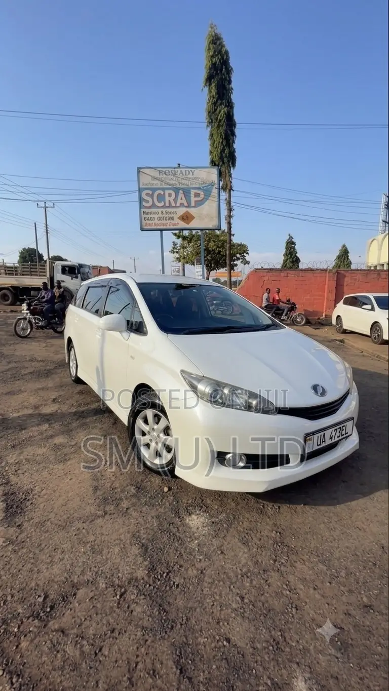Toyota Wish 2011 White
