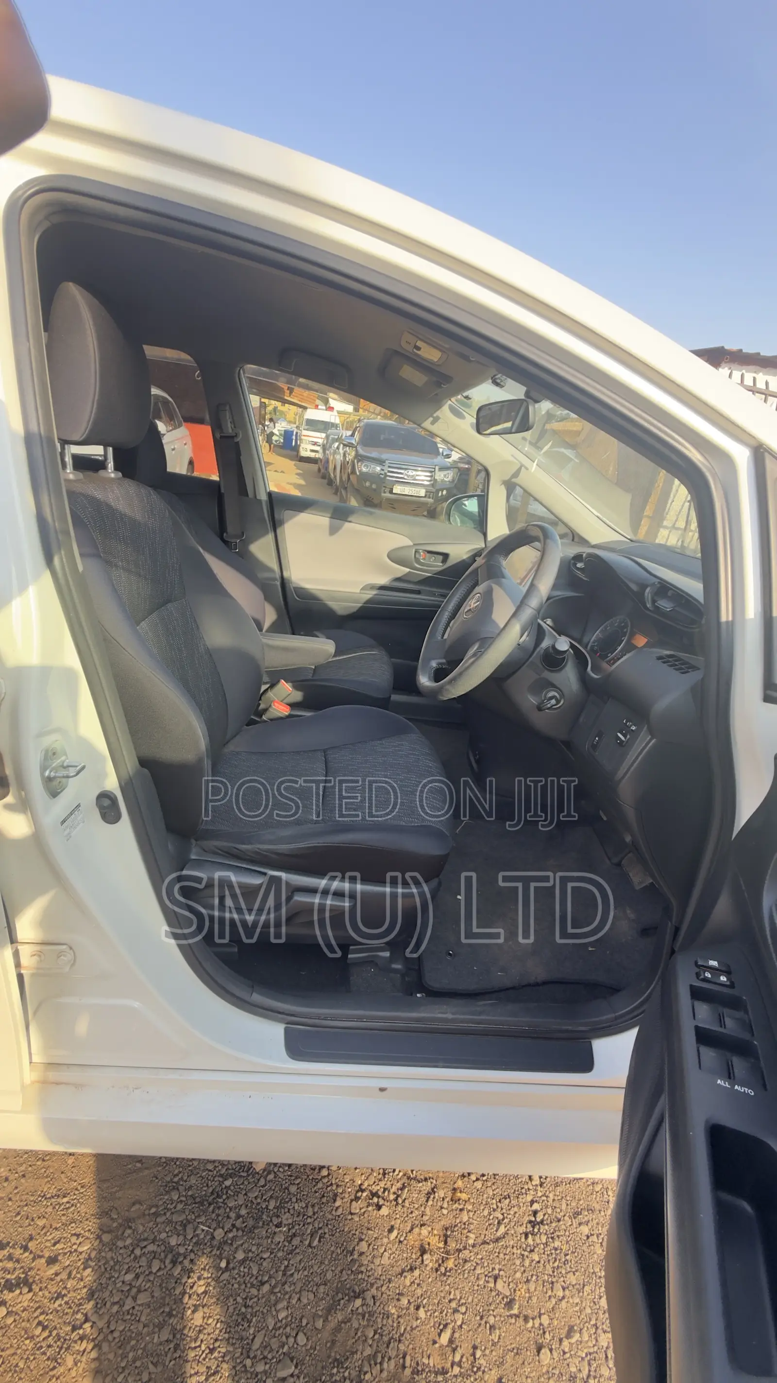 Toyota Wish 2011 White