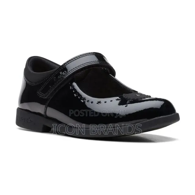 Clarks Step Bar Kid Black Patent