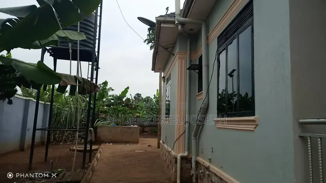Furnished 6bdrm House in Kayunga / Kayunga for sale