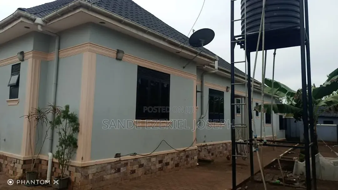 Furnished 6bdrm House in Kayunga / Kayunga for sale
