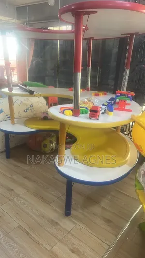 Moon School Table
