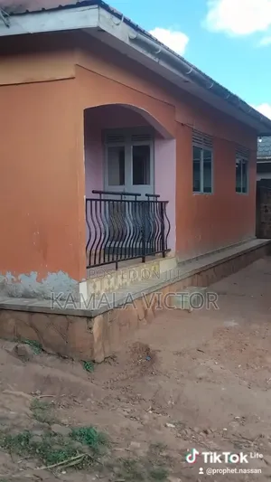 Painting Master and Land Dealer