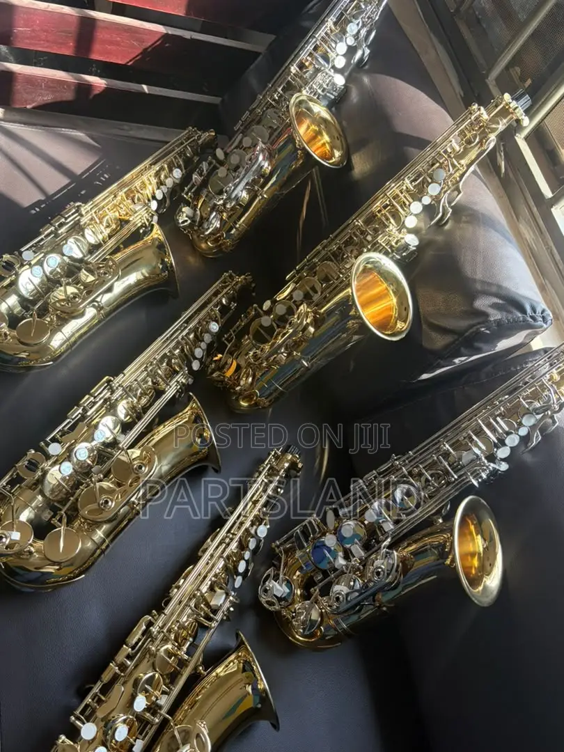 Alto and Soprano Saxophones