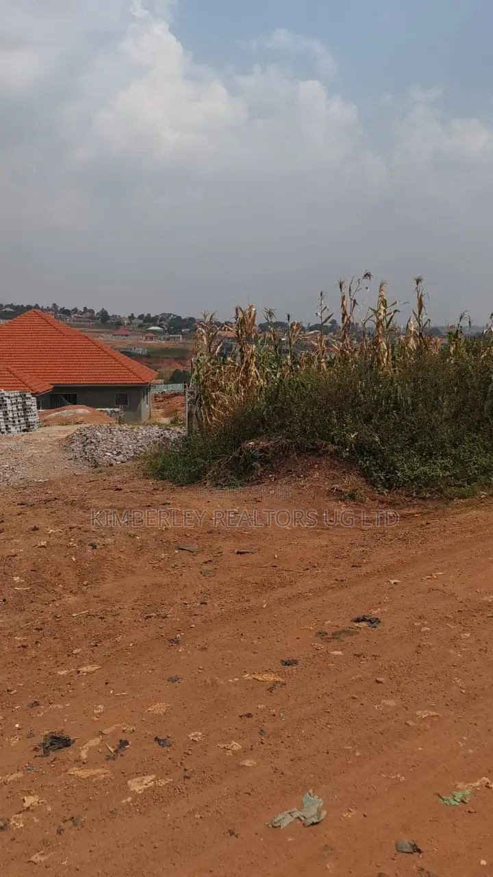 Land for Sale – Seeta, Namilyango Road