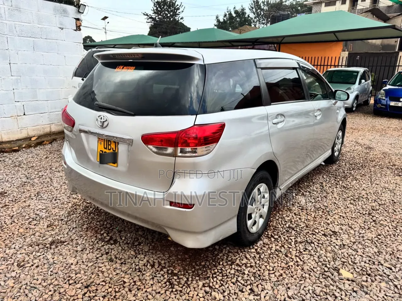 Toyota Wish 2009 Gray