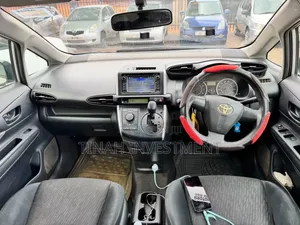 Toyota Wish 2009 Gray
