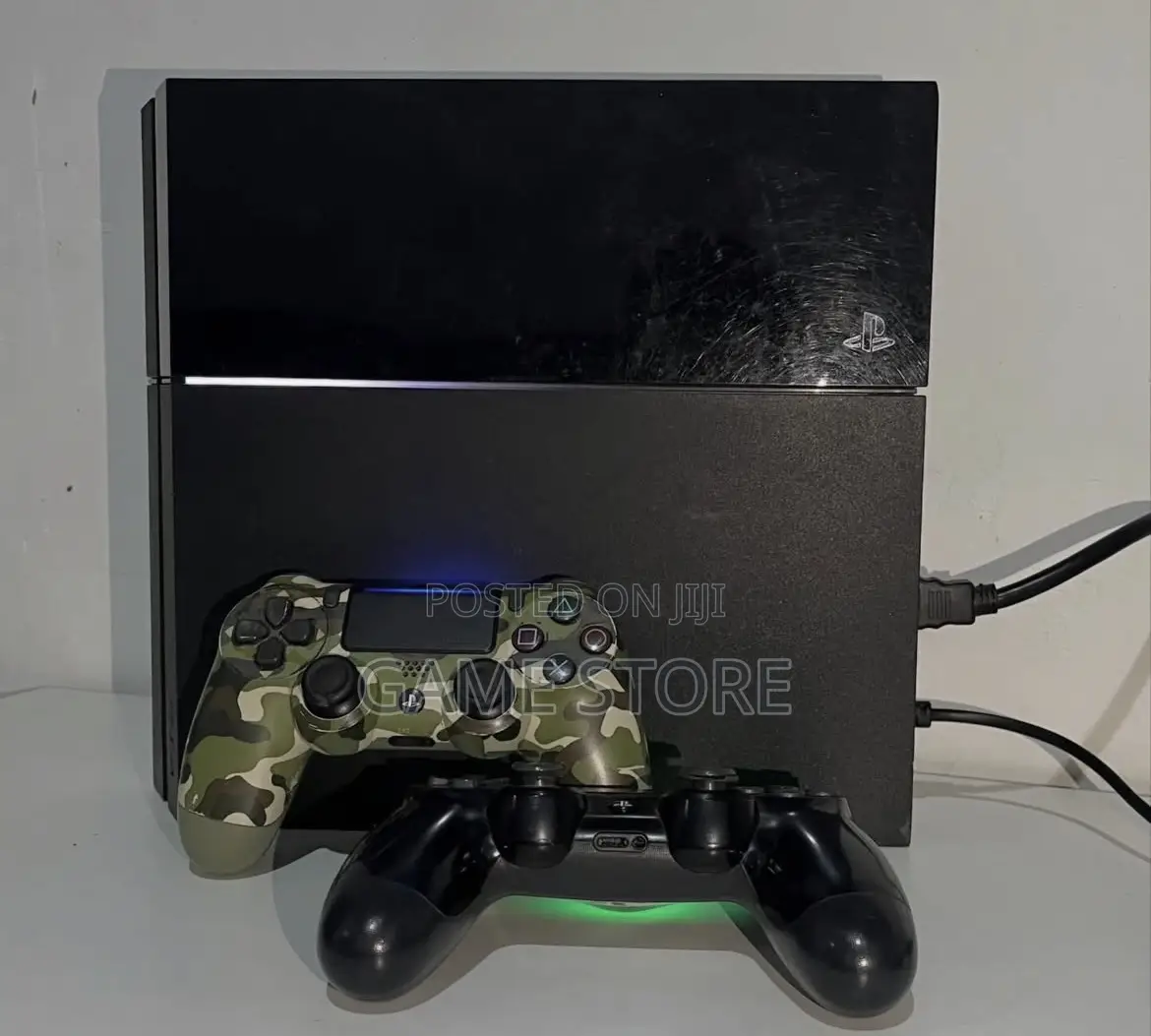 PS4 Standard With 12 Games, 2pads. No 'Nnyabo', Just Straight Scores.