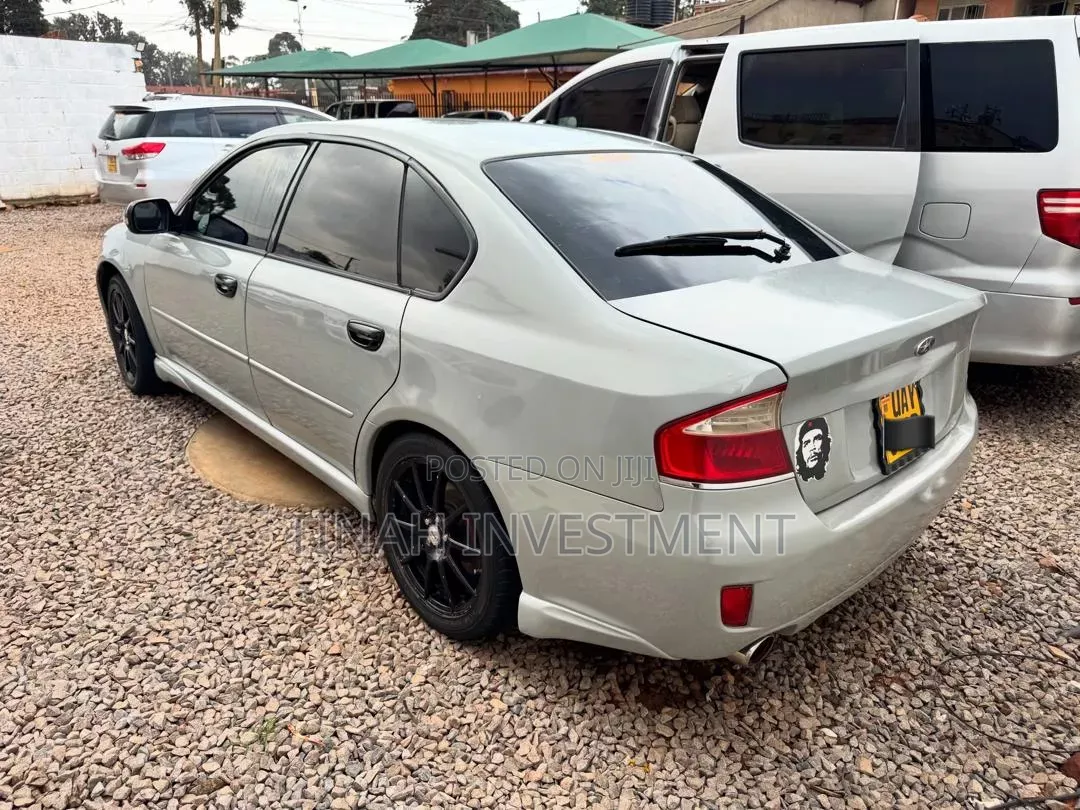 Subaru Legacy 2006 Silver