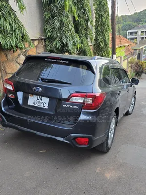 Subaru Outback 2.5i Limited AWD 2016 Gray