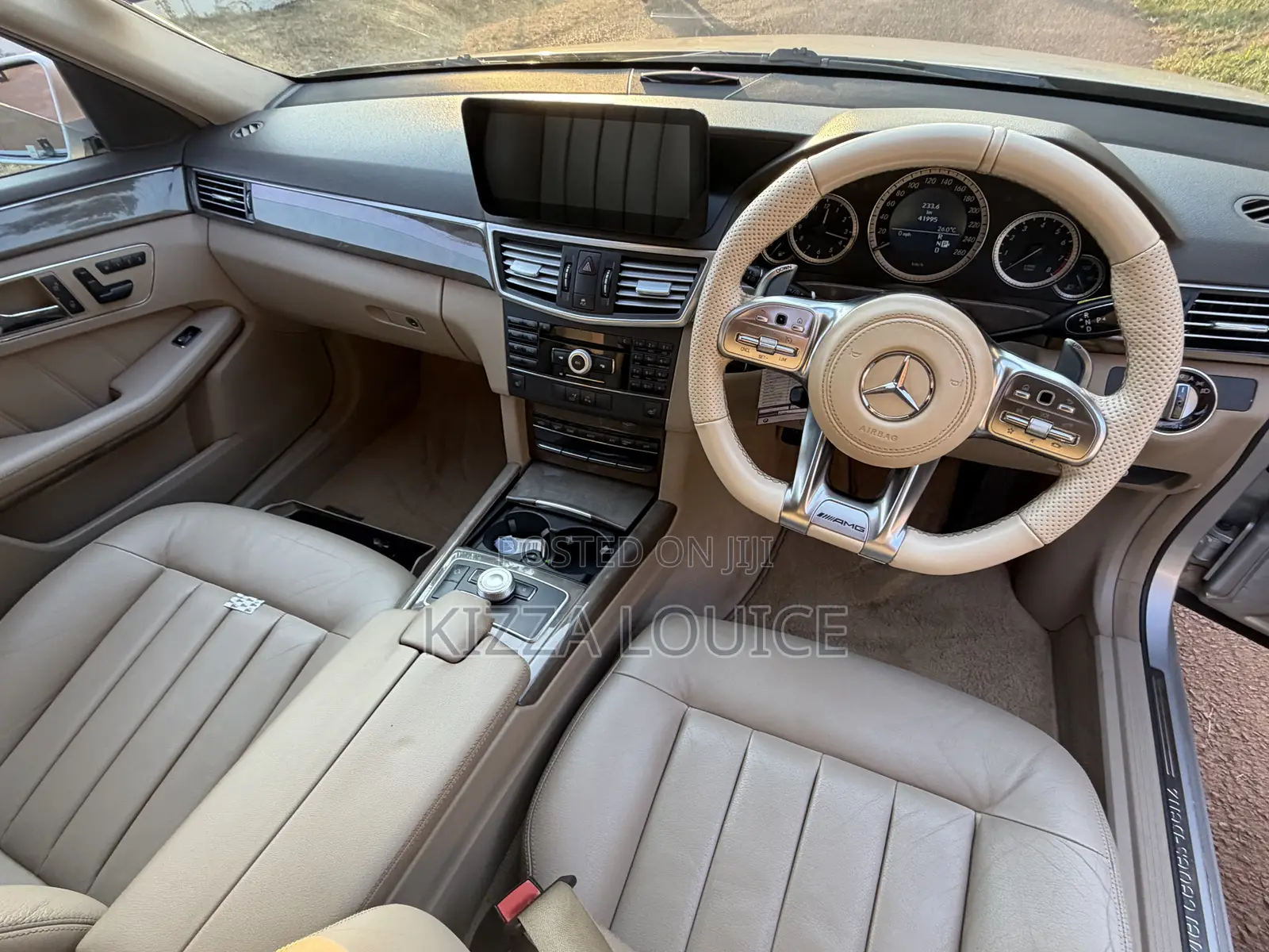 Mercedes-Benz E300 2014 Silver