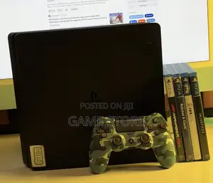 PS4 Pro With 12 Games, 2pads. The Best Friend for Your Weekend.