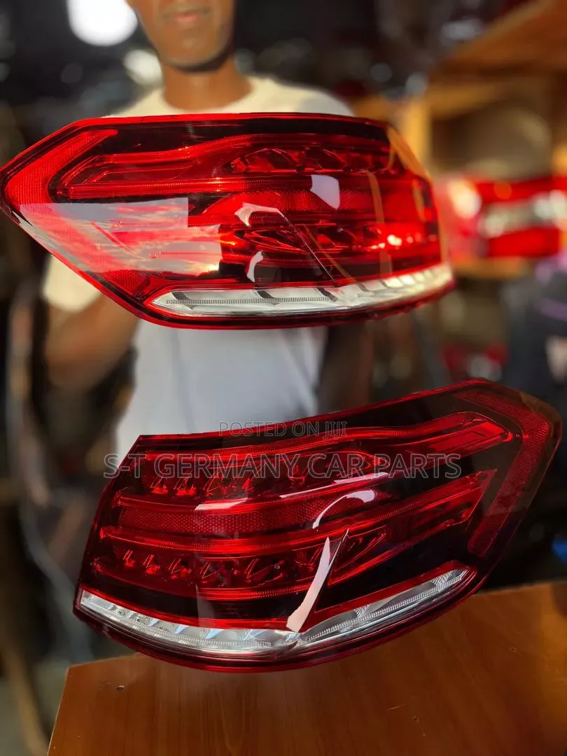 Tail Lights/Back Lights for Mercedes Benz E 300 W212 (2007-2016)