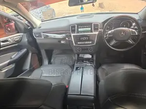 Mercedes-Benz M Class ML350 4dr SUV (3.5L 6cyl 7A) 2015 Gray