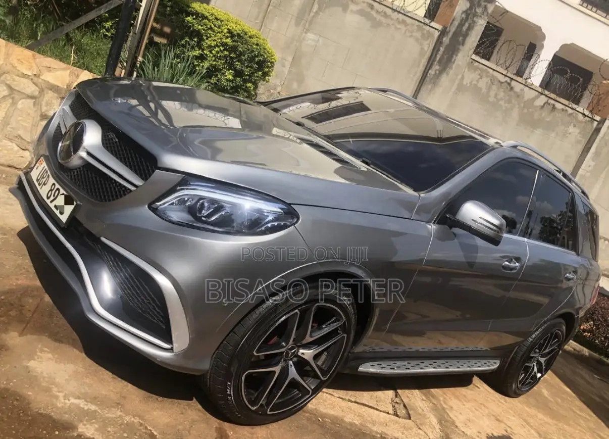 Mercedes-Benz M Class ML350 4dr SUV (3.5L 6cyl 7A) 2015 Gray