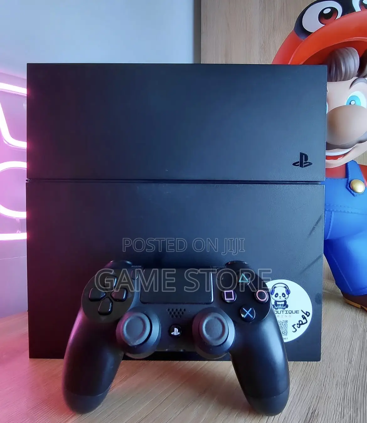PS4 Standard With 12 Games, 2pads. Better Than a Boda Breakdown.