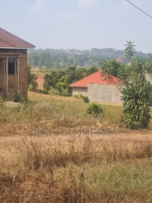 Land for Sale at Mpererwe Mukiti Buwambo Rd 50x100