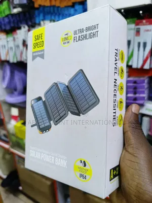 Solar-Powered Charger/Foldable Solar Charger