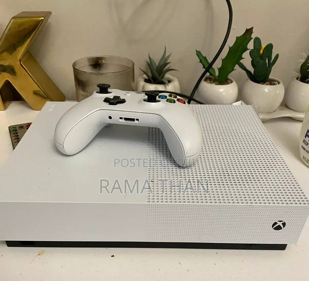 Xbox One S