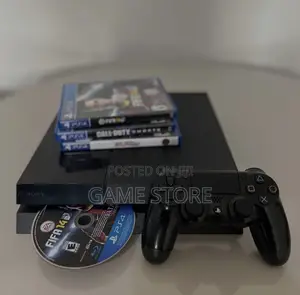 PS4 Standard With 12 Games, 2pads. A Hero in Your Own Room Now.