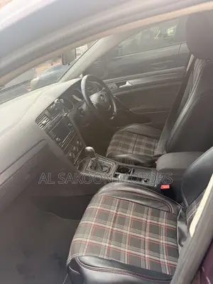 Volkswagen Golf TSI S 4-Door FWD 2017 Maroon