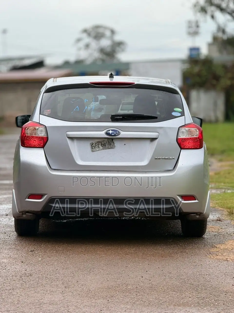 Subaru Impreza 2.0i Premium PZEV 4dr Hatchback AWD (2.0L 4cyl CVT) 2015