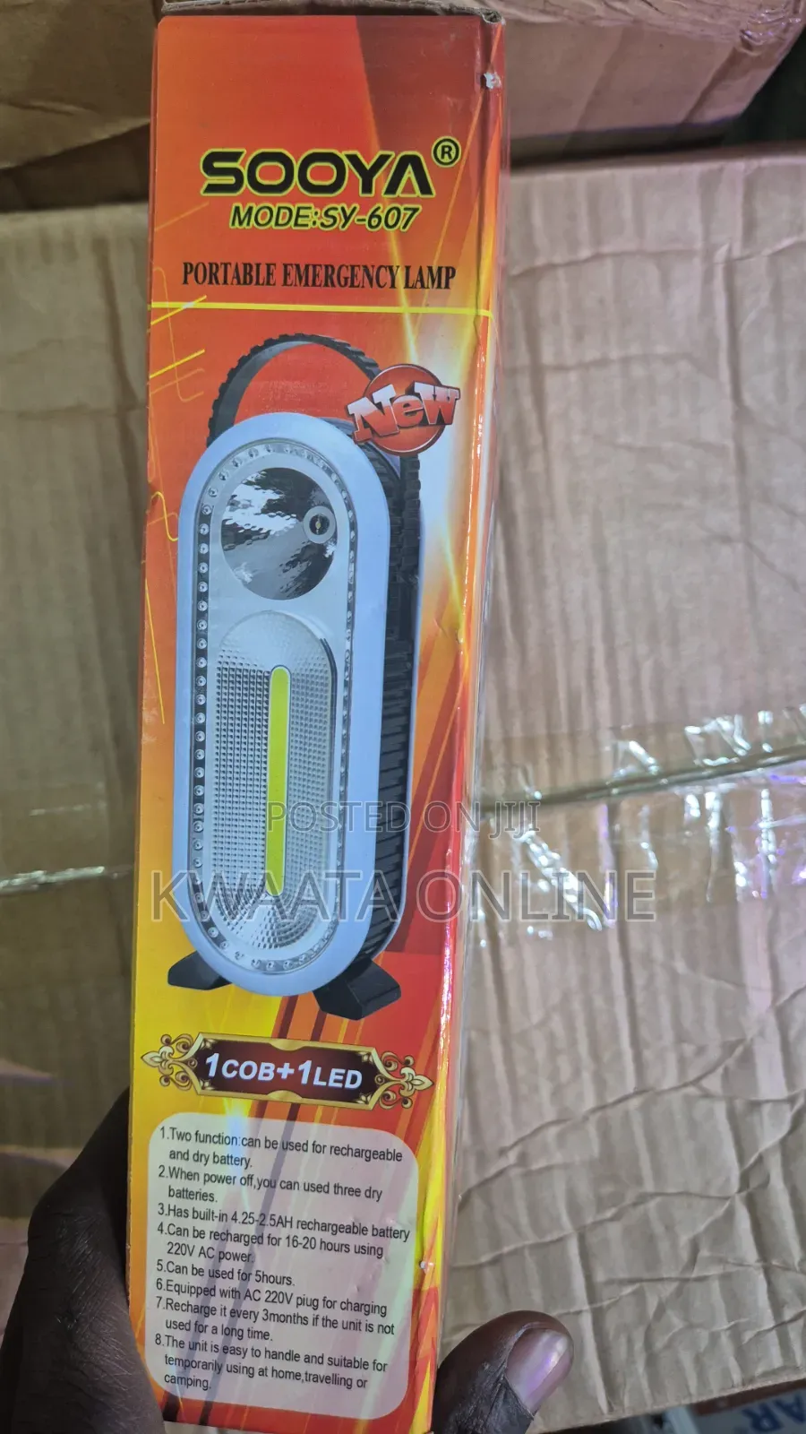 Emergency Portable Flashlight Rechargeable Lamp 21 LED + Battery
