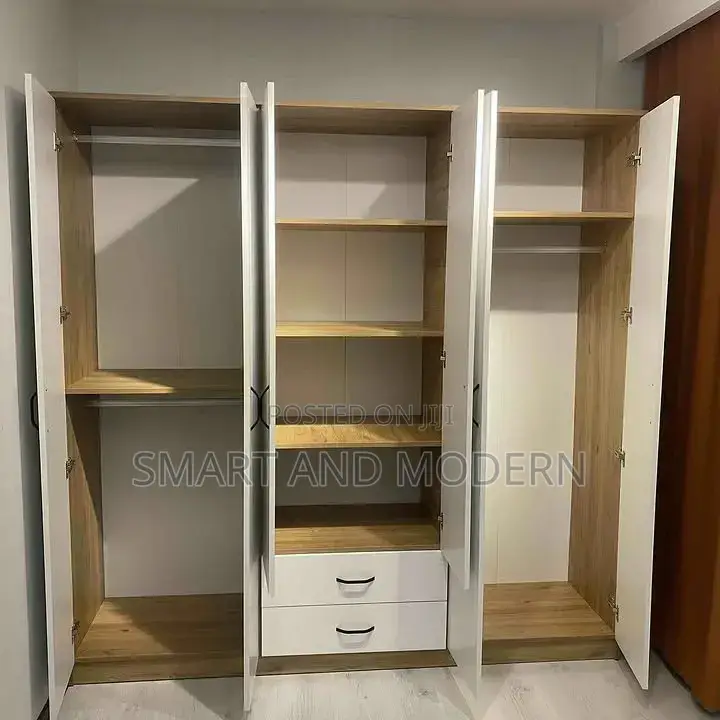 | Chassis Wardrobechassis WardrobeWardrobe Wardrobe| Treetones65e|