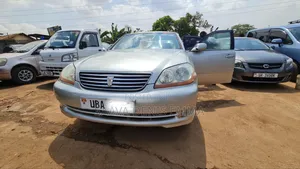 Toyota Mark II 2.0 RWD 2004 Gold