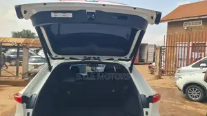 Toyota Harrier 2021 White