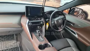 Toyota Harrier 2021 White