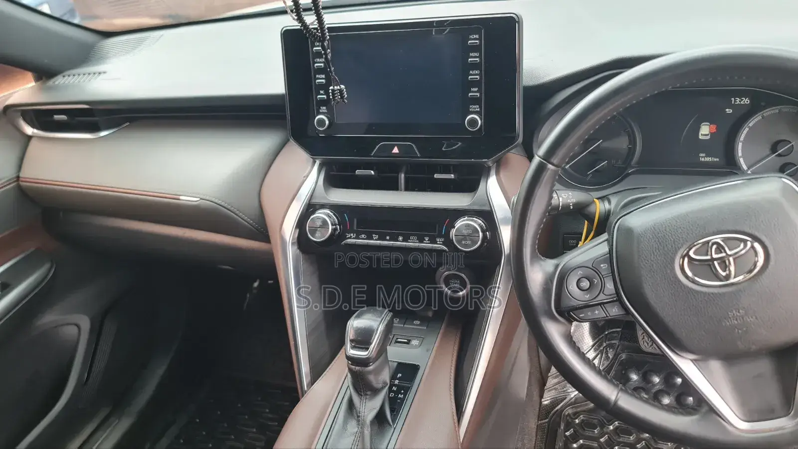 Toyota Harrier 2021 White