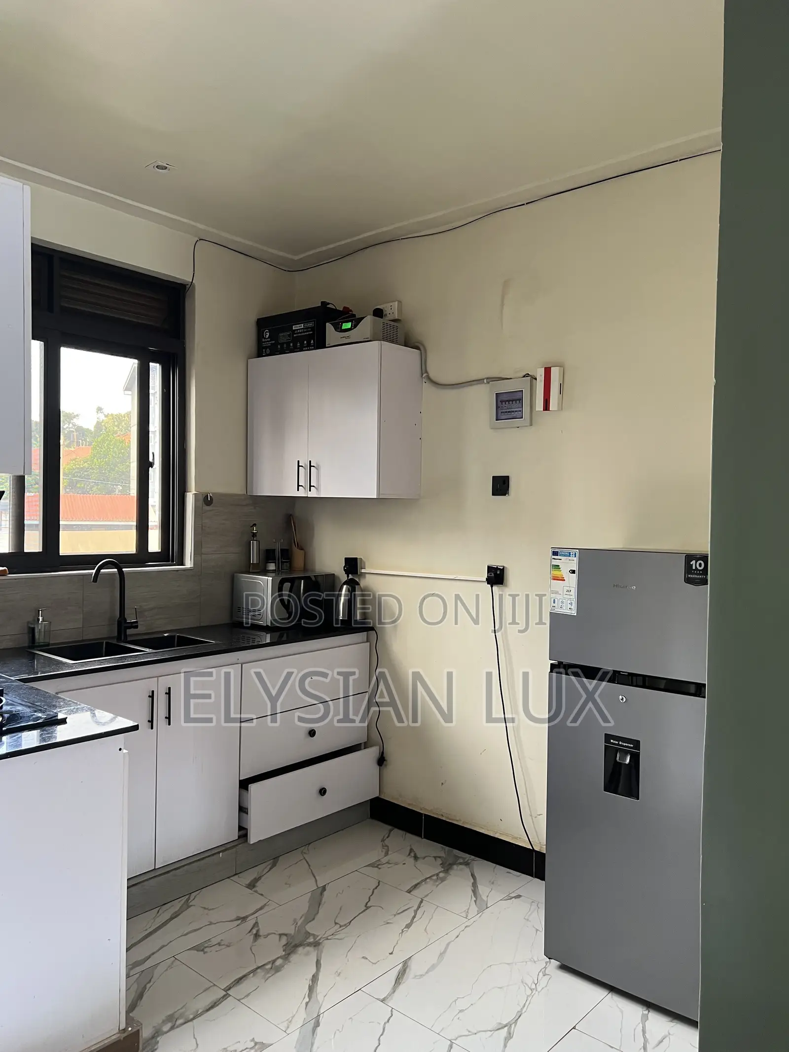 Furnished 1bdrm Apartment in Elysian Lux Home, Central Division