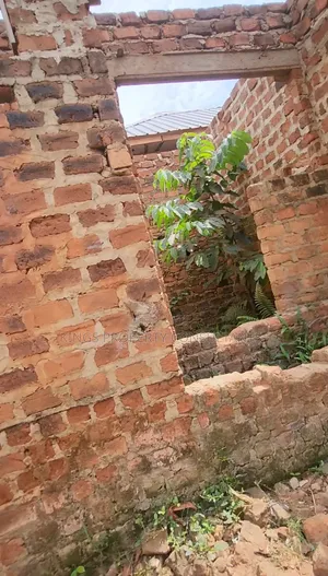 1bdrm Room & Parlour in Nansana Estate, Nabweru for Sale