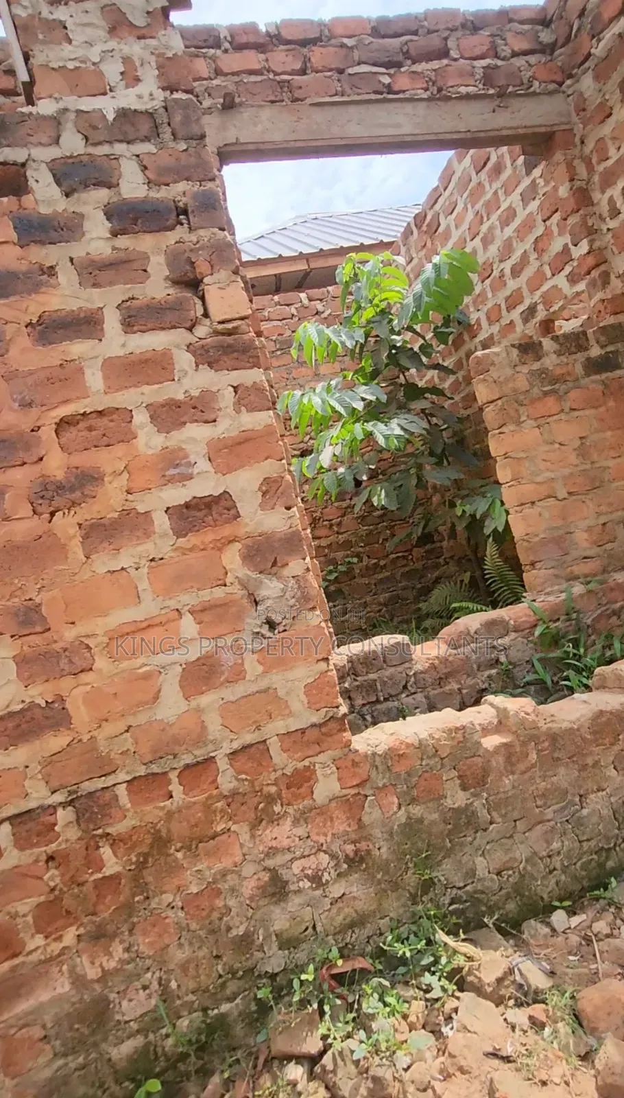 1bdrm Room & Parlour in Nansana Estate, Nabweru for Sale