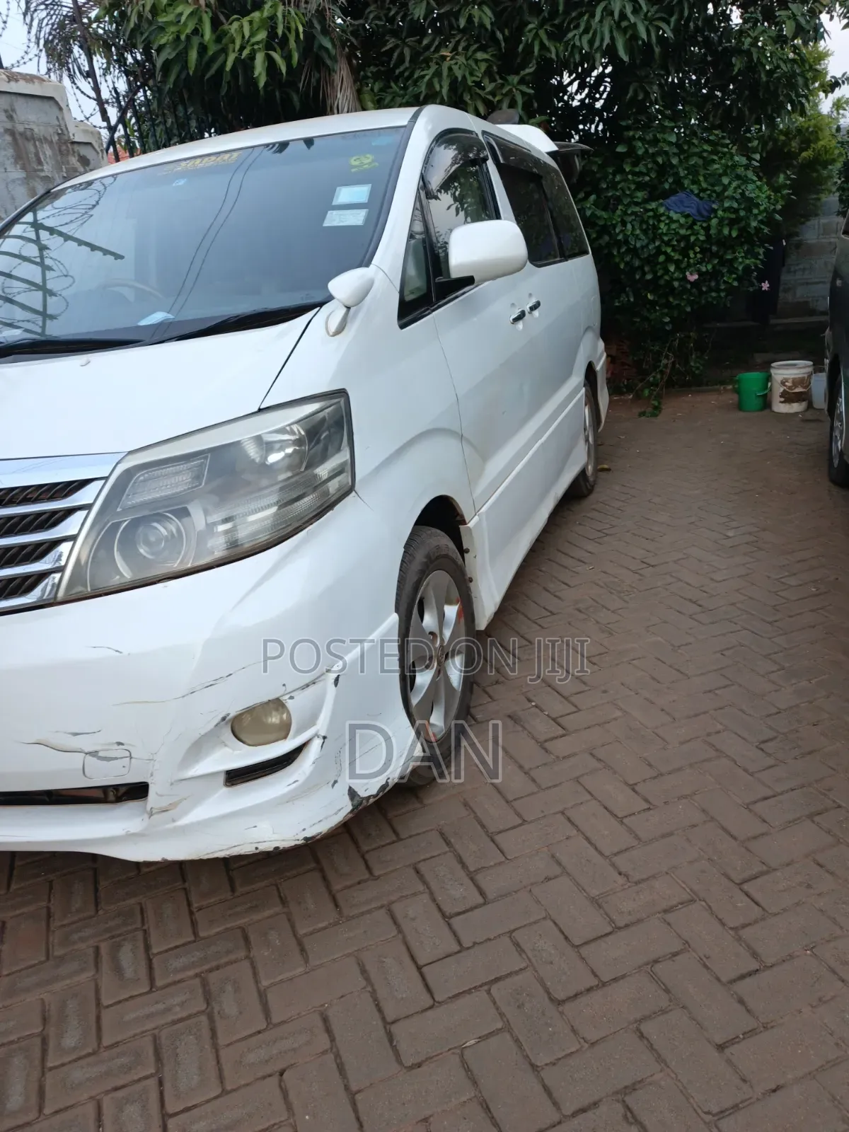 Toyota Alphard 2.4 Petrol AWD 2007 White