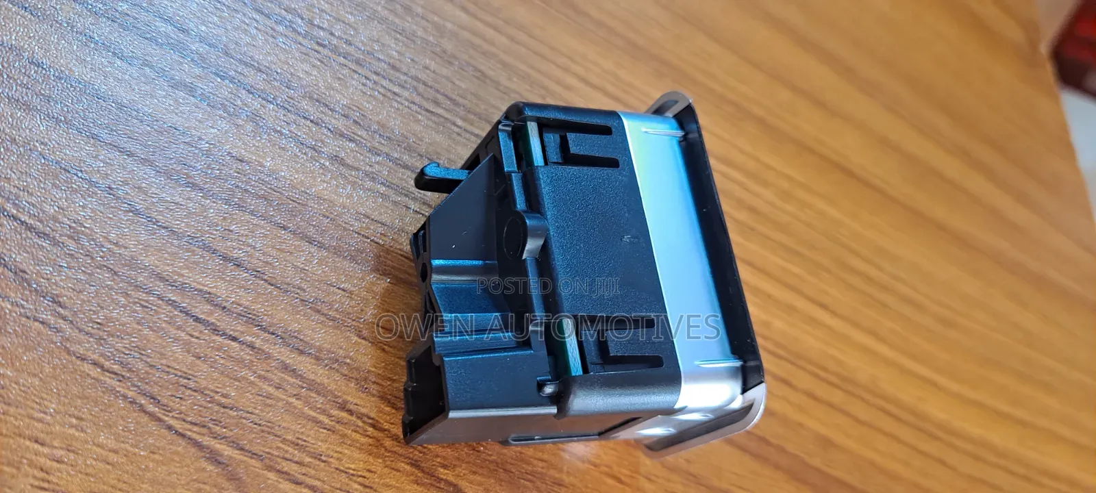 Font Passenger and Rear Window Lift Switch for Ml W166