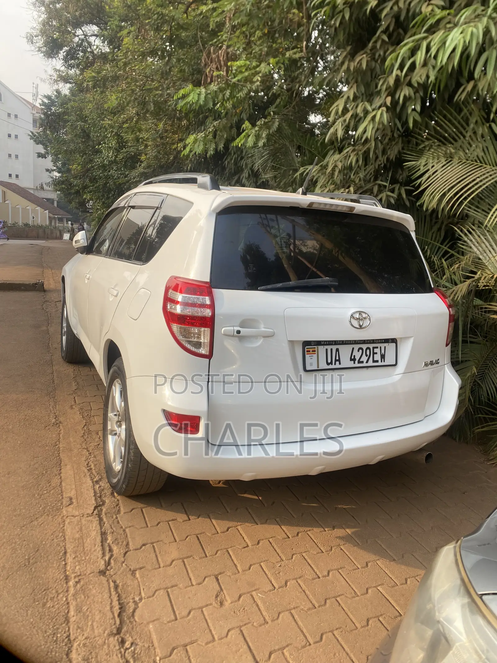 Toyota RAV4 2009 White
