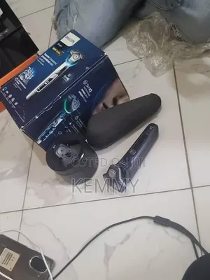 Philips Shaver 9000 Series. Electric Rotary Shaver
