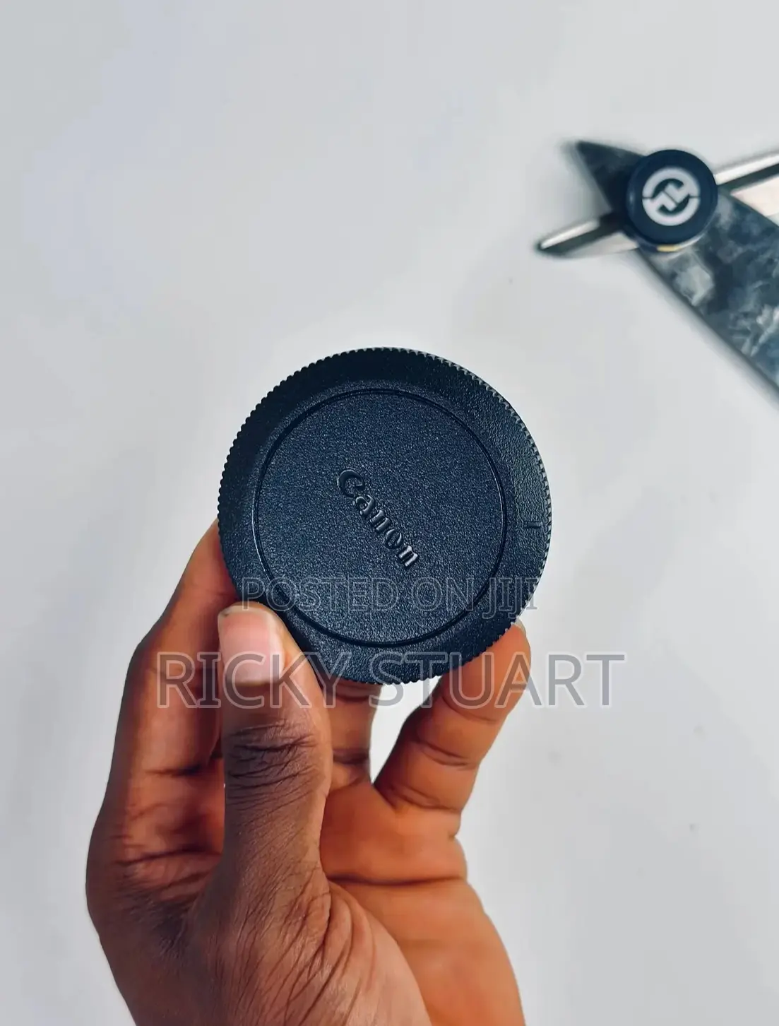 Canon RF Mount Rear Lens and Body Cap